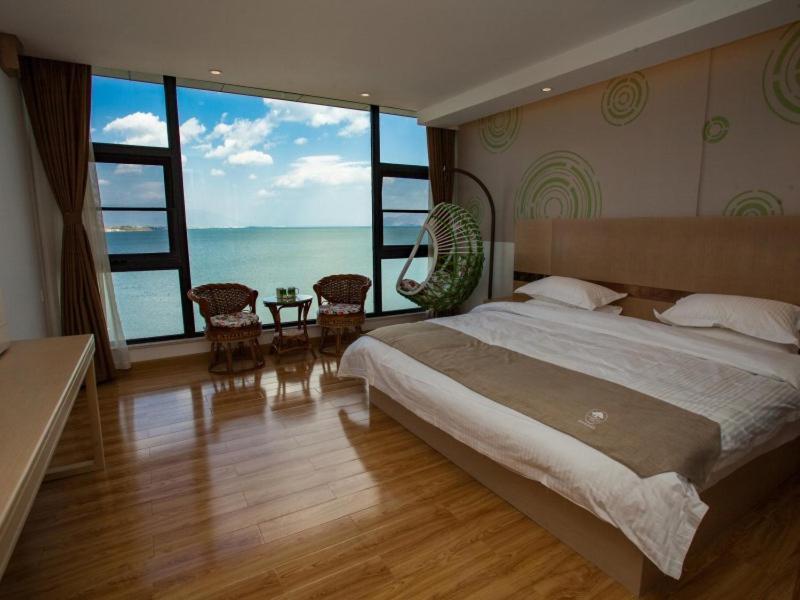 Greentree Inn Yunnan Dali Puhai Binhai Road Business Hotel Экстерьер фото
