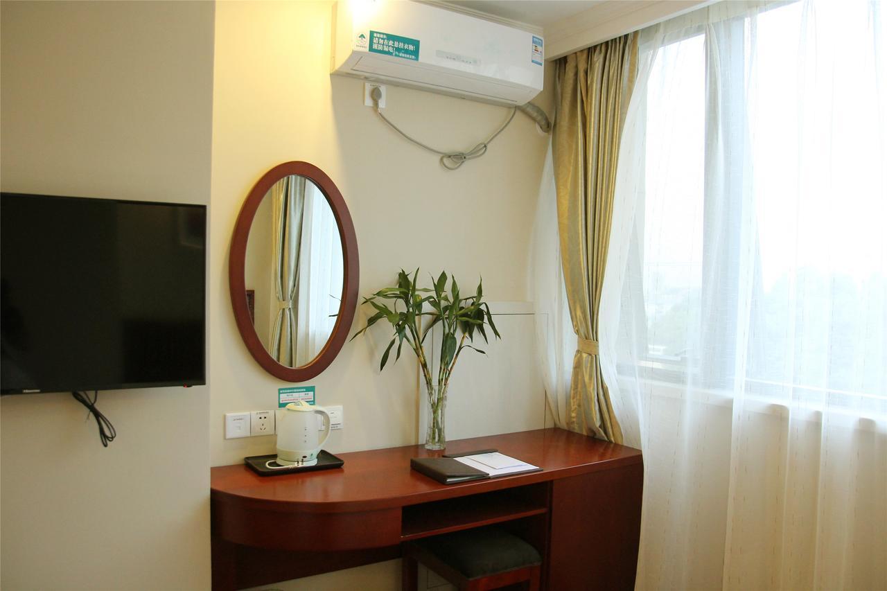 Greentree Inn Yunnan Dali Puhai Binhai Road Business Hotel Экстерьер фото