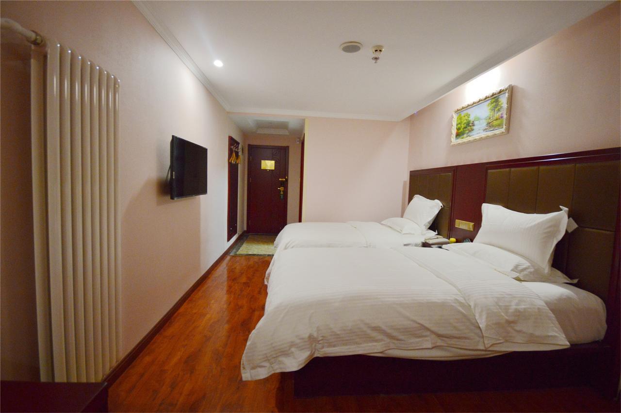 Greentree Inn Yunnan Dali Puhai Binhai Road Business Hotel Экстерьер фото